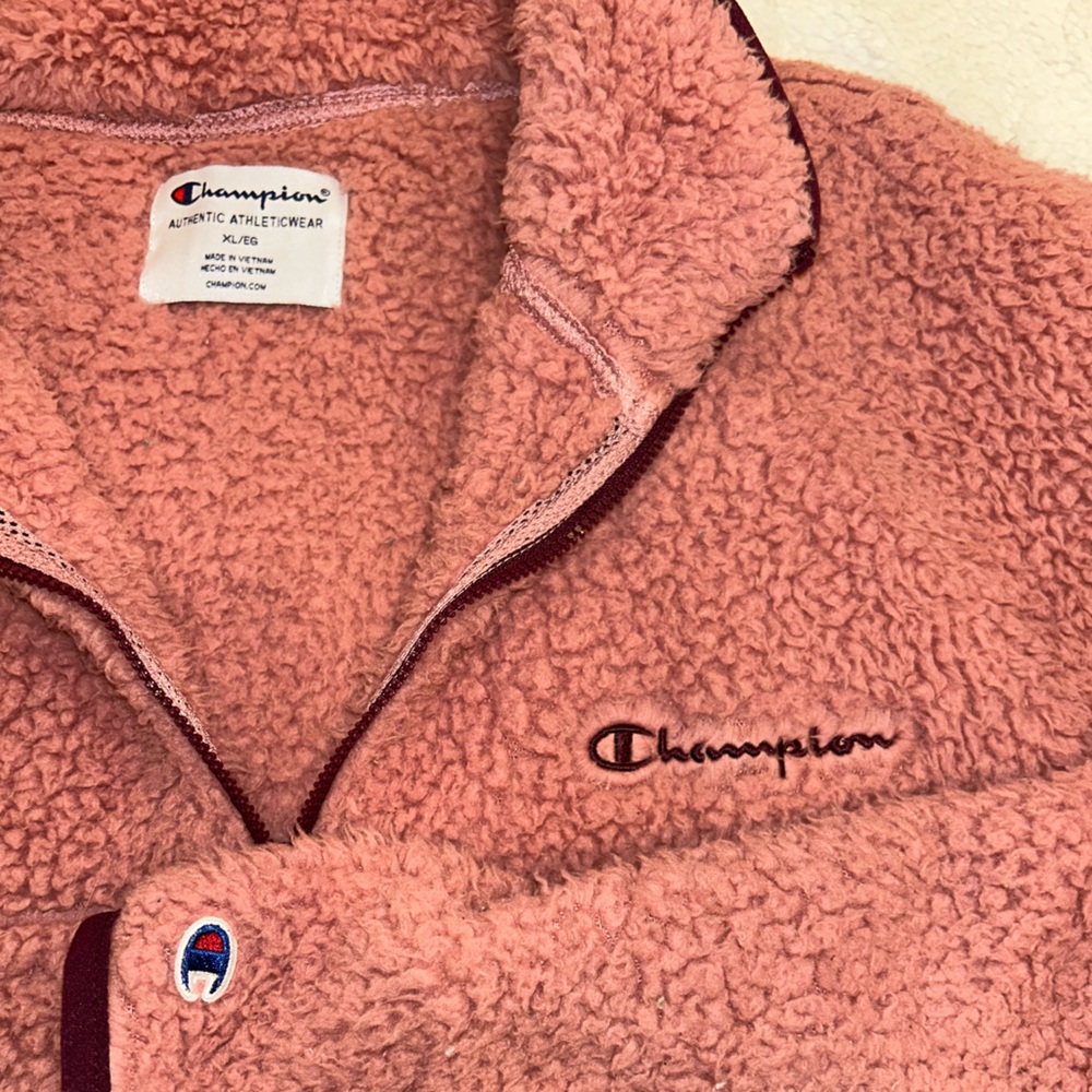 Champion - XL Cropped Blush Fleece Pullover
